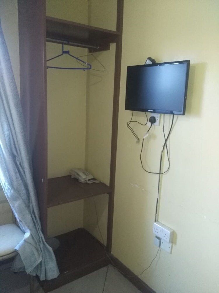 Heela Hotel Double or Twin Room 5