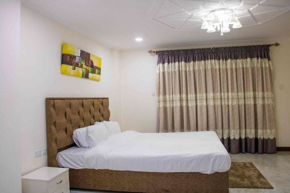 undefined Parklands Villa Hotel 3