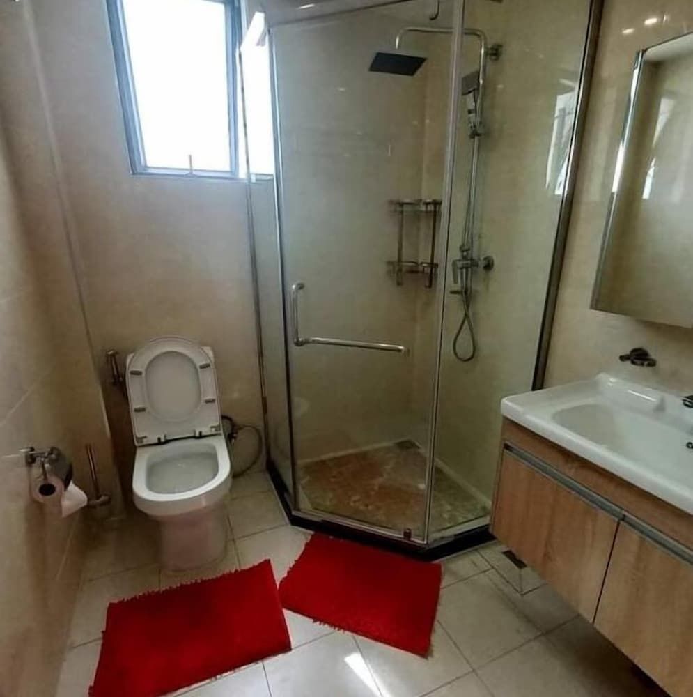 Parklands Villa Hotel Executive Suite, 2 Bedrooms, Ensuite, City View 3