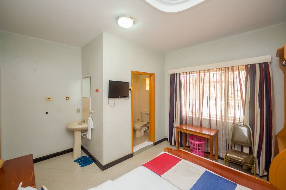 undefined Jupiter Guest House - Parklands