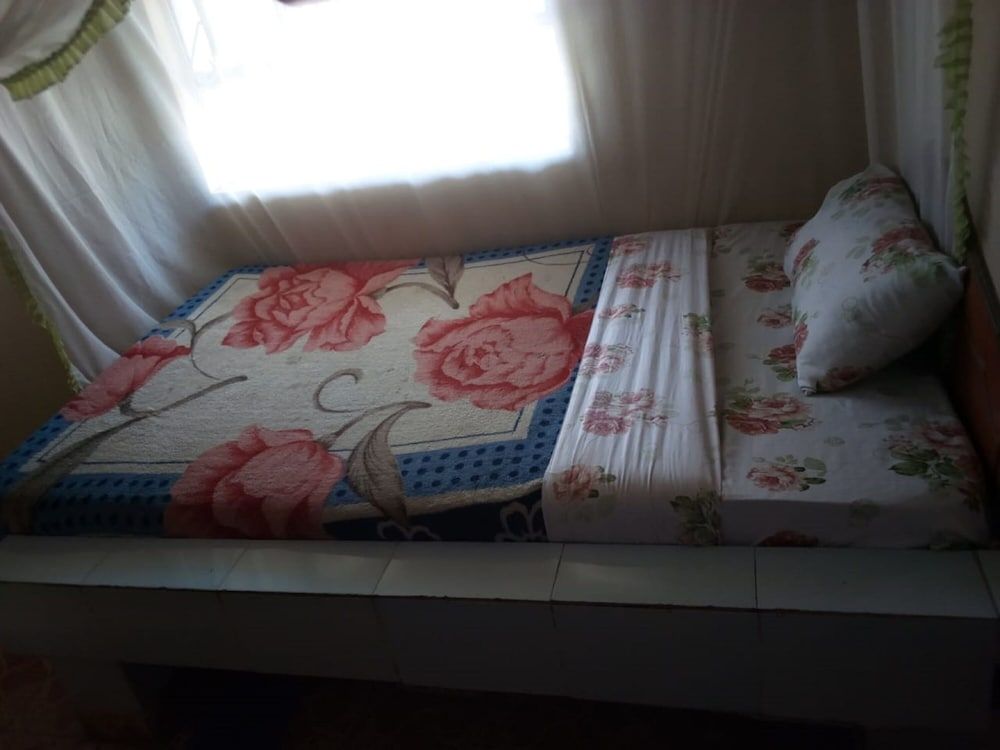 undefined Maureen's Hotel 7