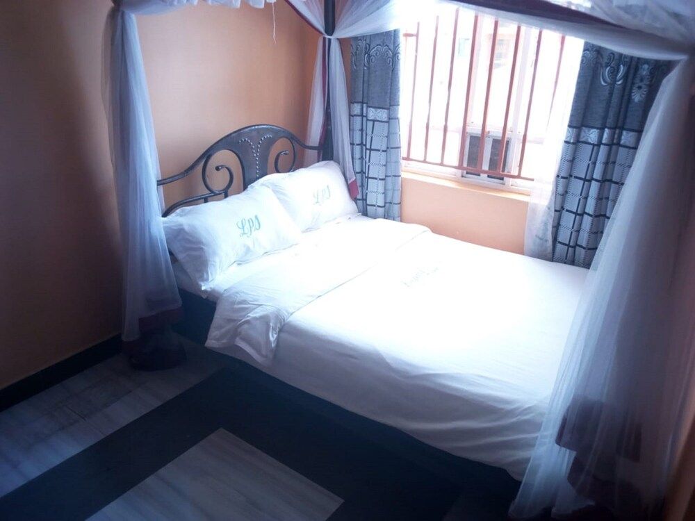 undefined Leopard Village