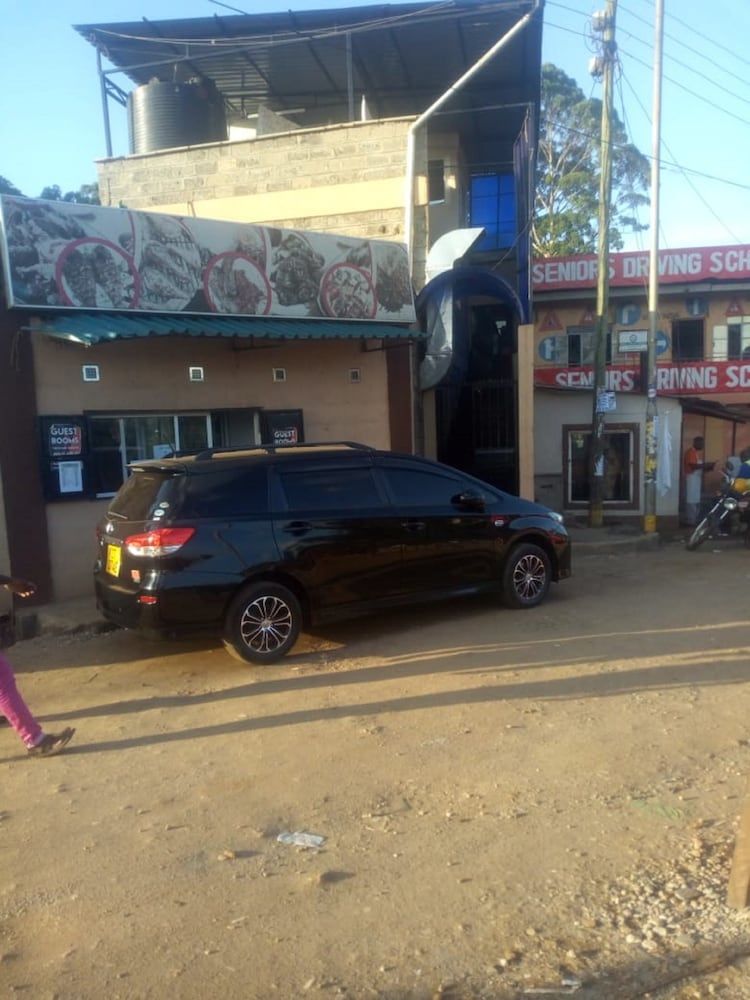 undefined Platinum Bar Lodge 2