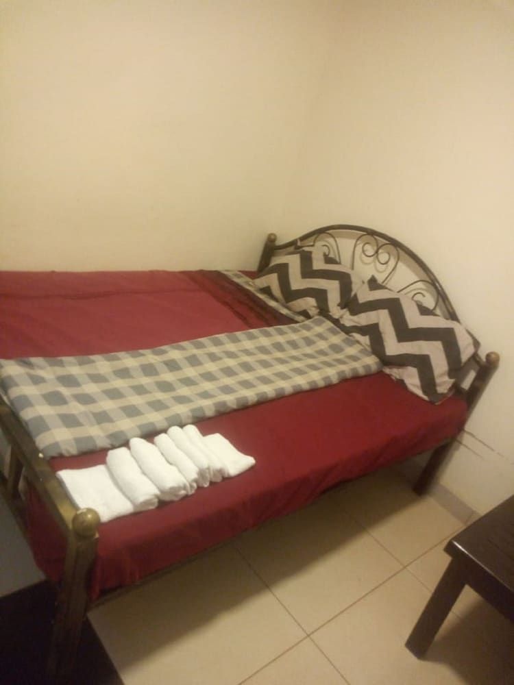 undefined Platinum Bar Lodge