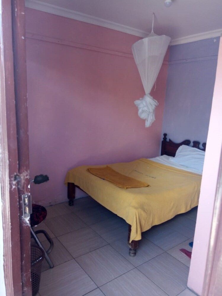 Mayors Resort Centre