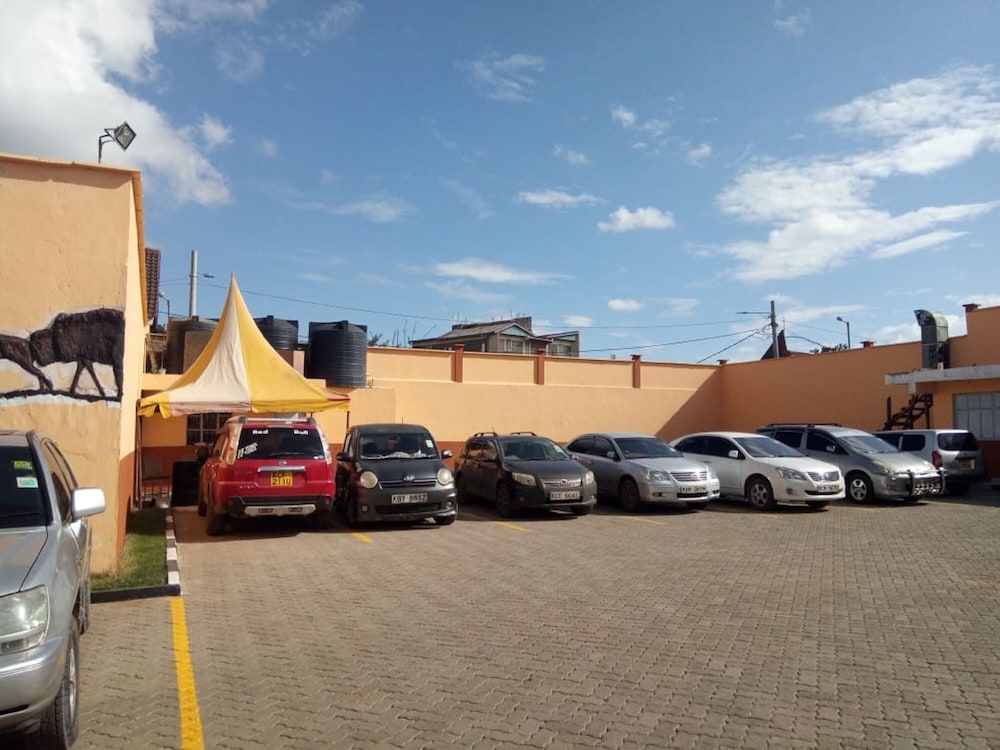 undefined Mayors Resort Centre 7