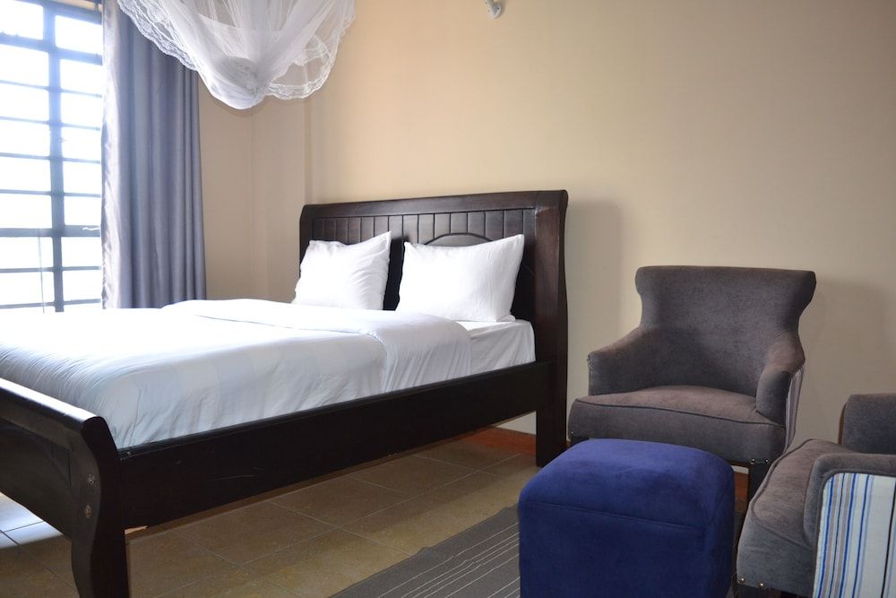undefined Nairobi West Suites 4