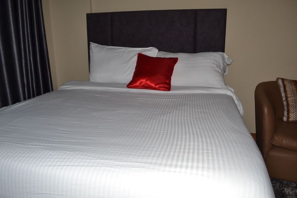 Nairobi West Suites Deluxe Studio Suite 13