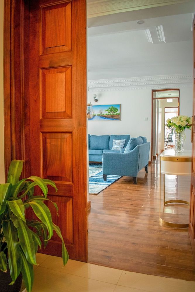 undefined Luxel Suites by Homes by Della 8
