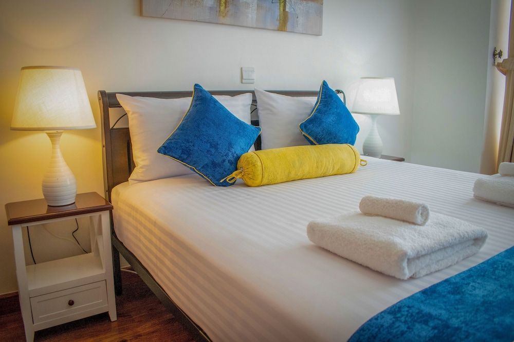 undefined Luxel Suites by Homes by Della 9