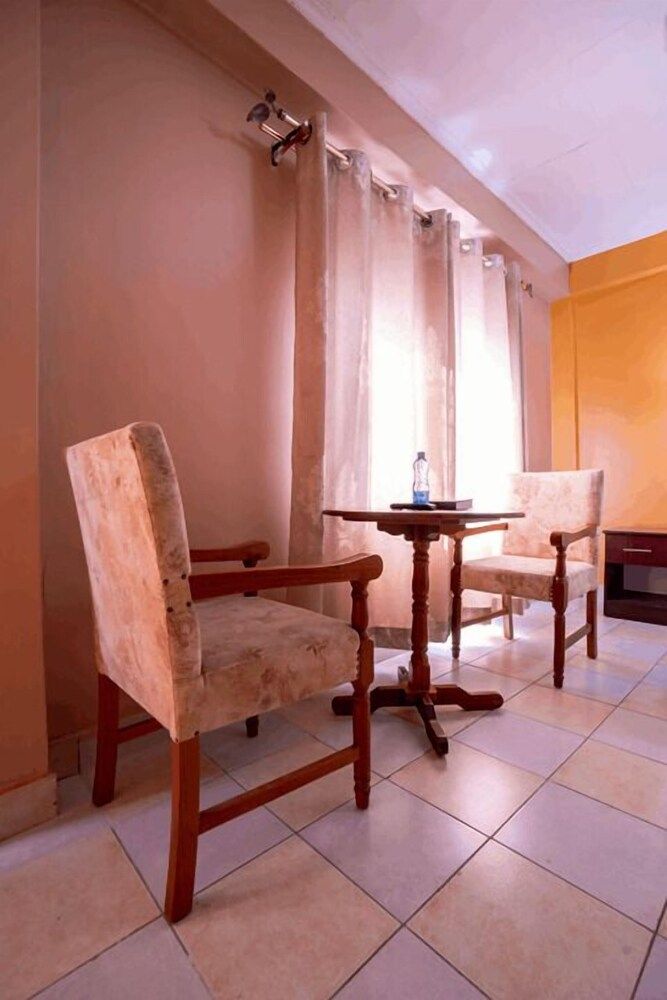 Jimlizer Hotel Limited - Buruburu Executive Room, 1 King Bed 7