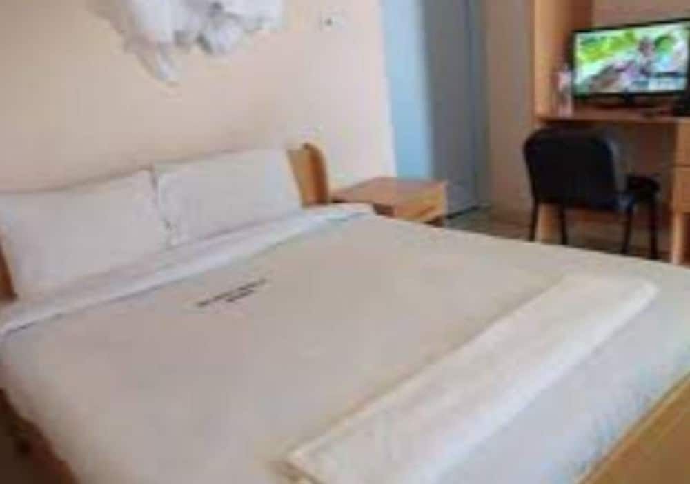 undefined Bantu Hotel & Resort 8