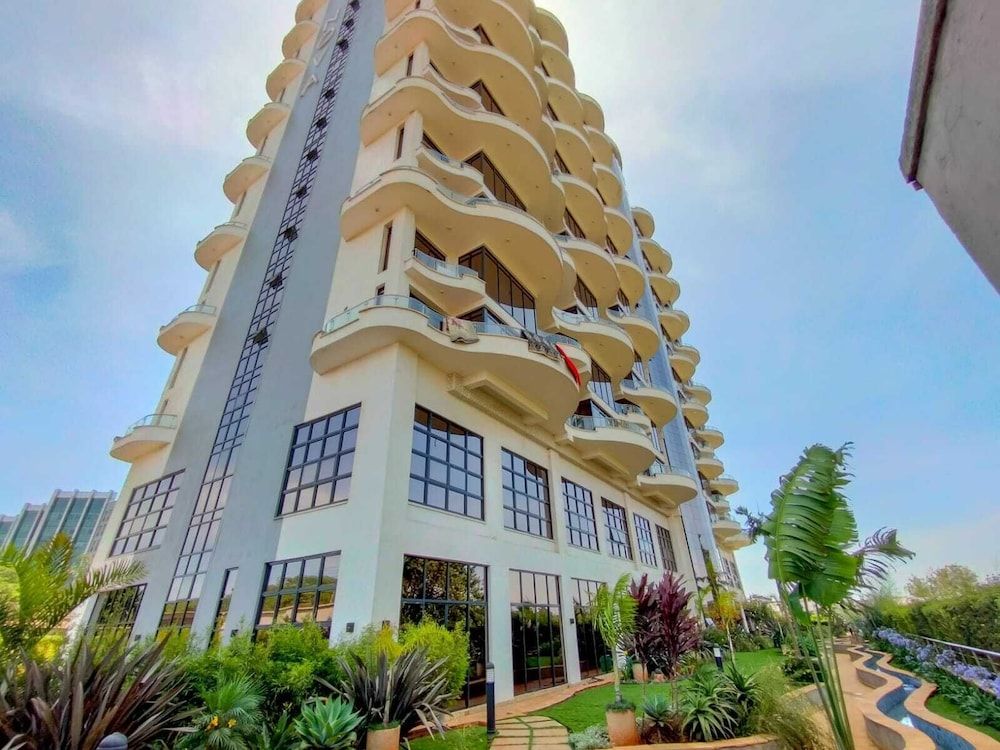 undefined Stay.Plus Stylish Living Nova 4