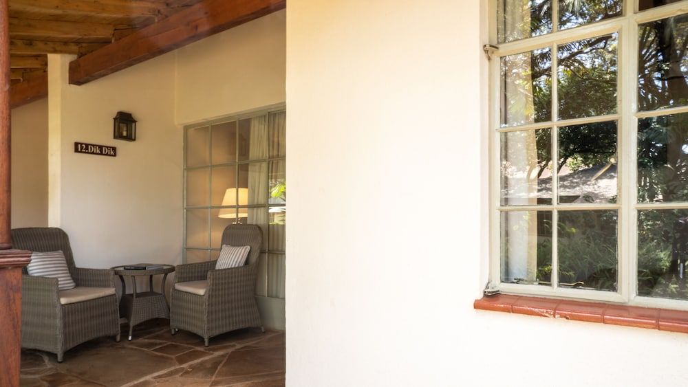 Karen Blixen Coffee Garden & Cottages Junior Room 10