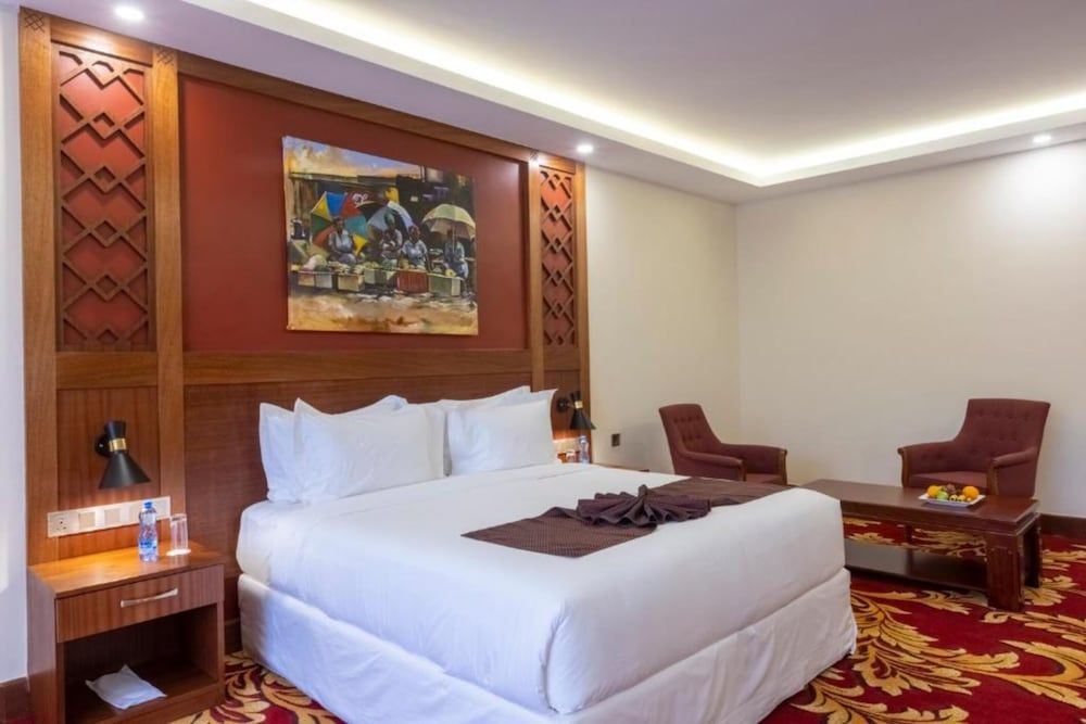 undefined Hermosa Garden Hotel 4