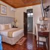 hotel_images