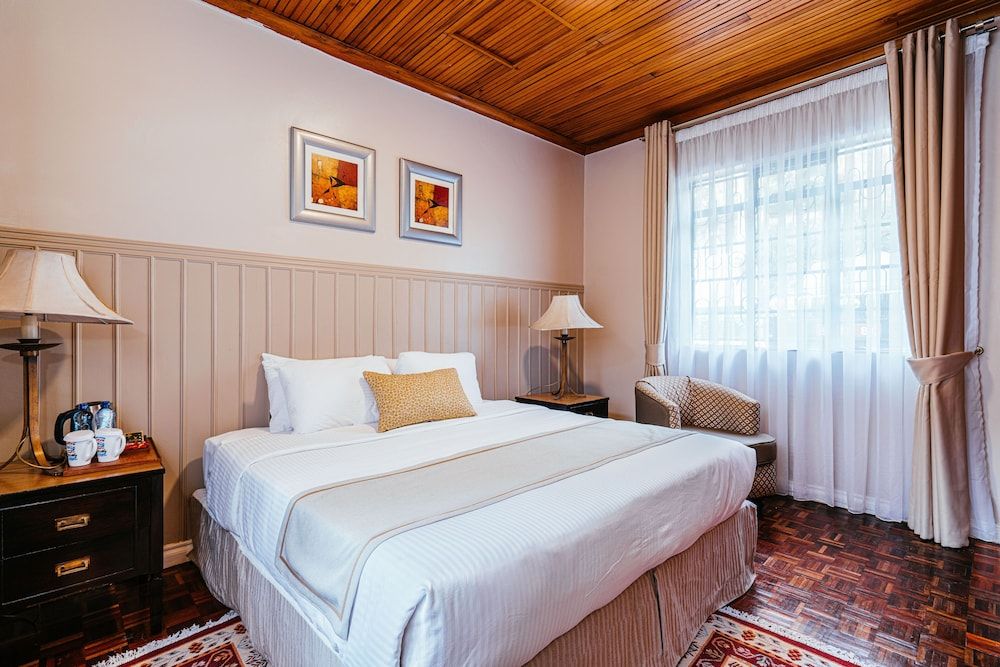 Cozy Stead Deluxe Room 2