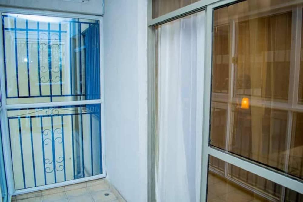 undefined Impeccable Family Friendly Apartment in Nairobi 3