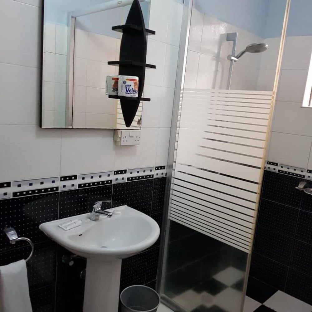 undefined Natural Oak Apartments 9