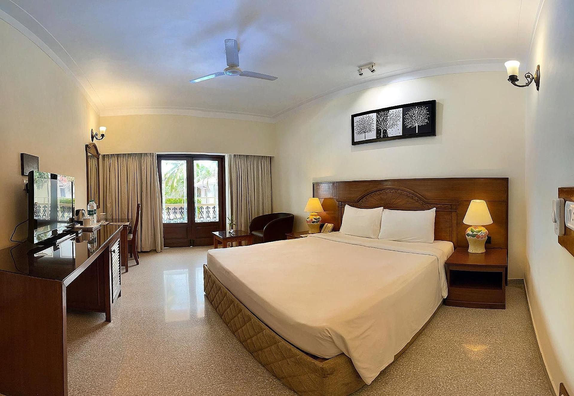 Radisson Goa Candolim Standard Double Room