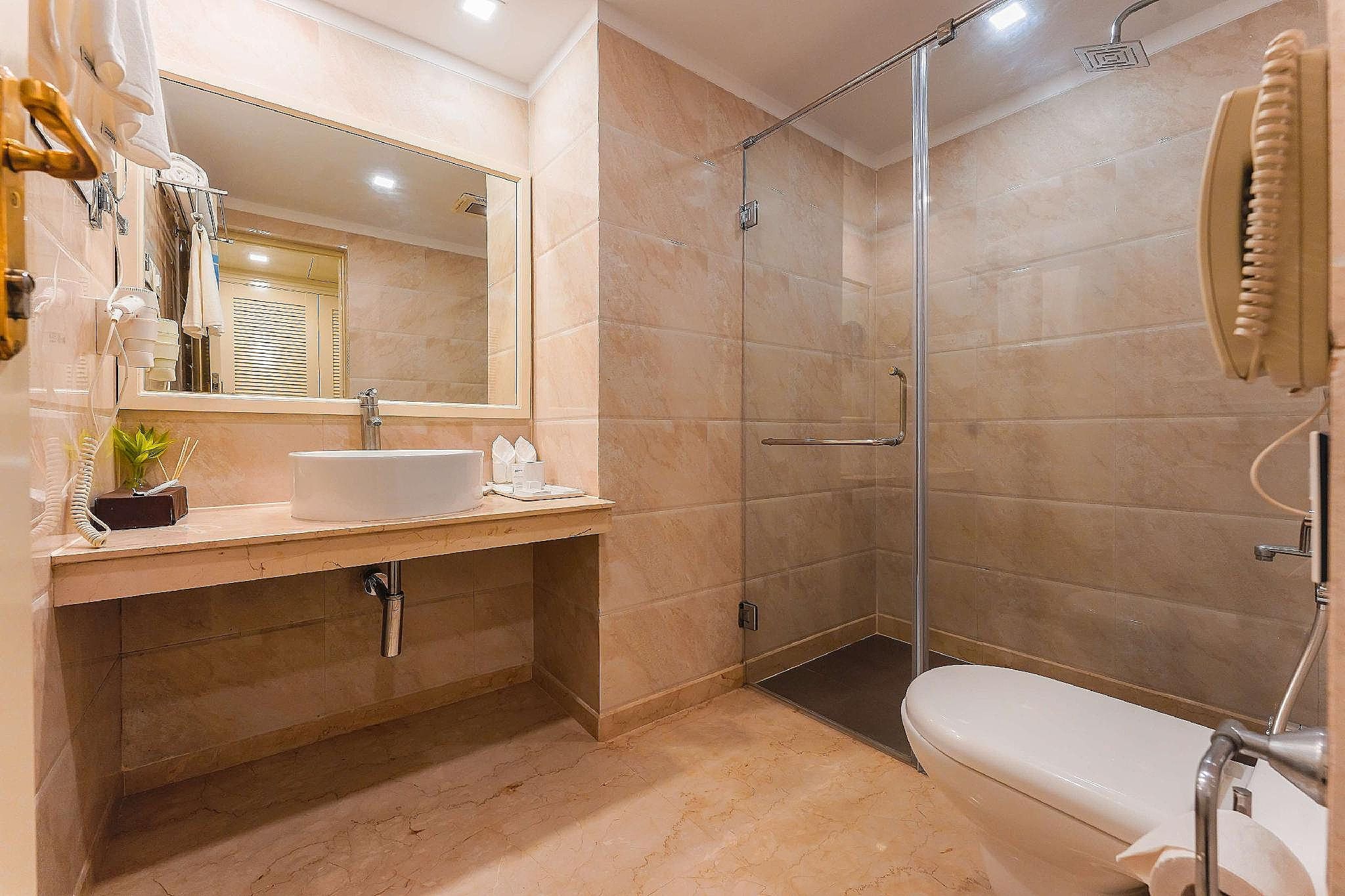 Radisson Goa Candolim Standard Double Room 4