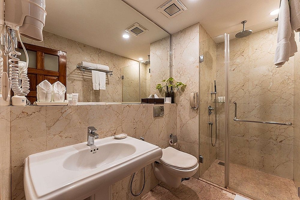 Radisson Goa Candolim Executive Room 6