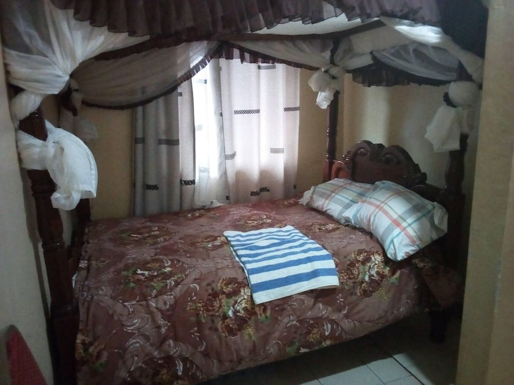 Waso Central Emporium Lodge Standard Room 4