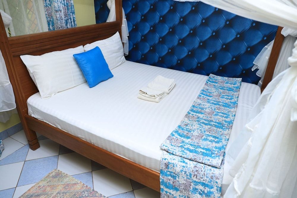 Le Mach Apartments Deluxe Studio 2