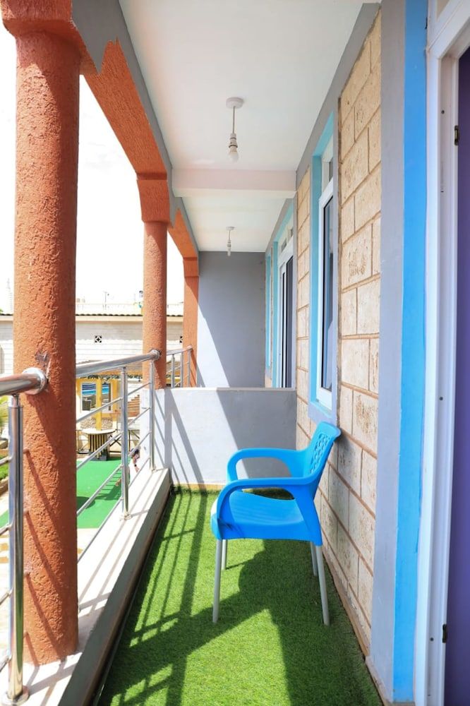 Le Mach Apartments Deluxe Studio 8