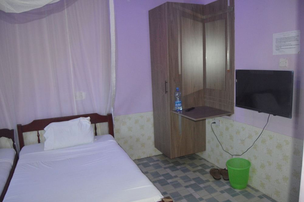 Peacock Court Hotel, Kilifi Standard Single Room 8