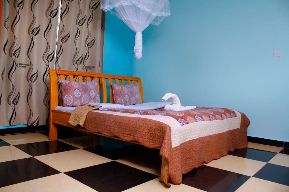 Diamond Rock Resort & Guest House