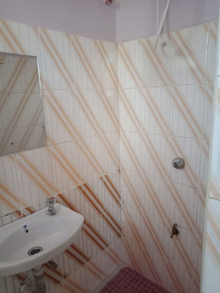 Diamond Rock Resort & Guest House Standard Room 4