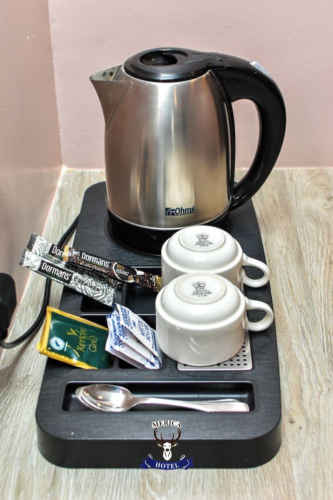 Merica Hotel Deluxe Room, Pool View 6