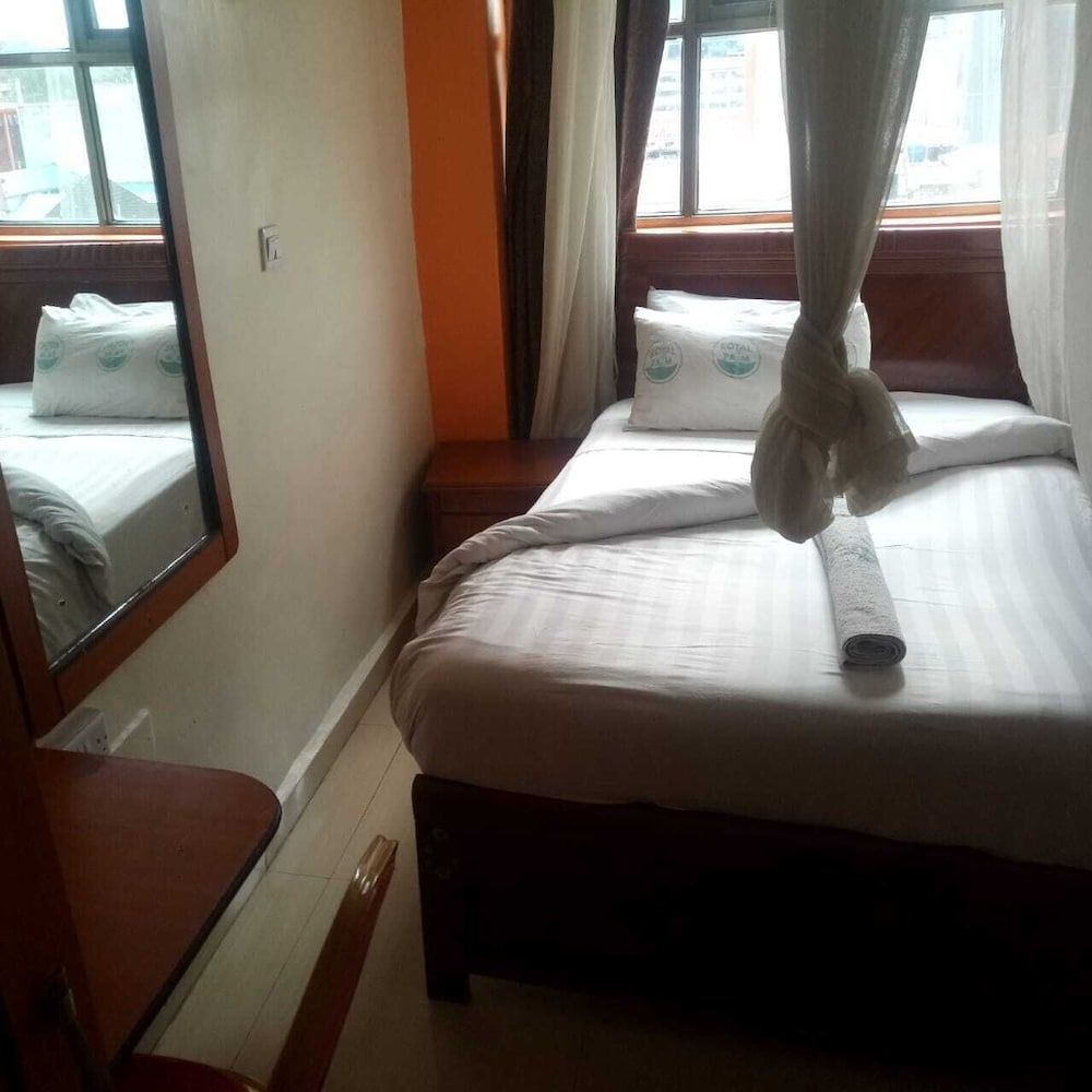 Royal Palm Hotel And Suites Deluxe Room 5