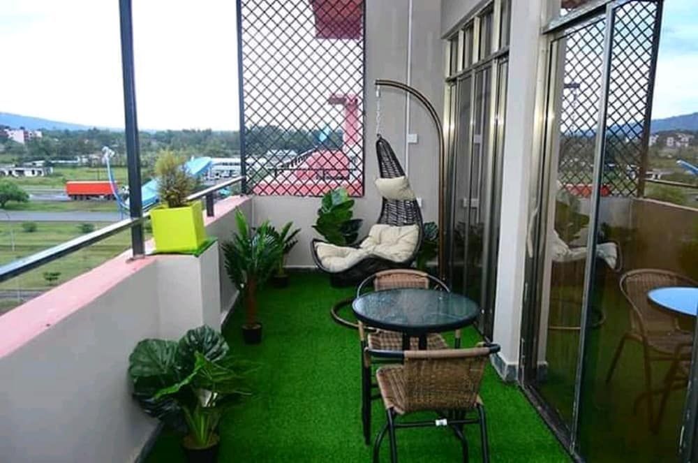 Lux Furnished Apartment Single Room 4