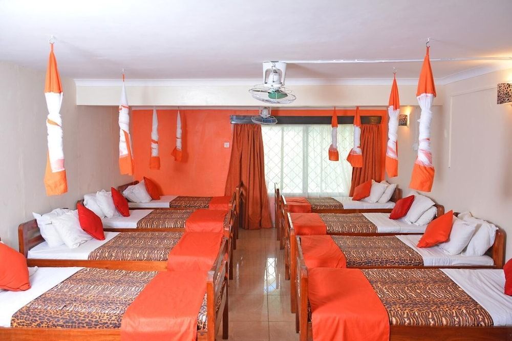 Shared Dormitory (Male 8pax)