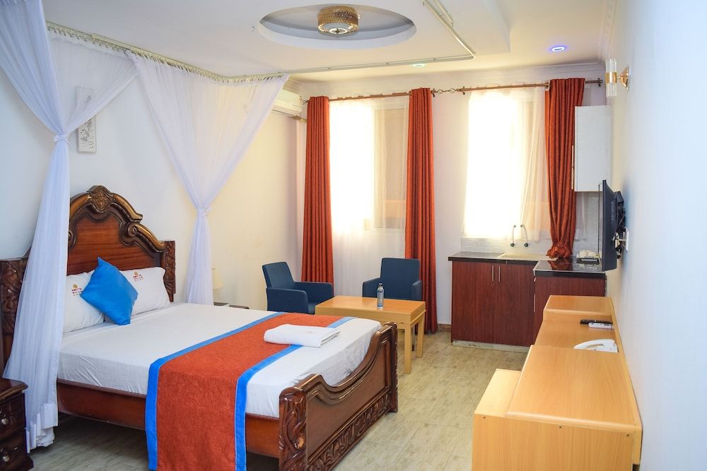 Standard Studio, 1 Queen Bed