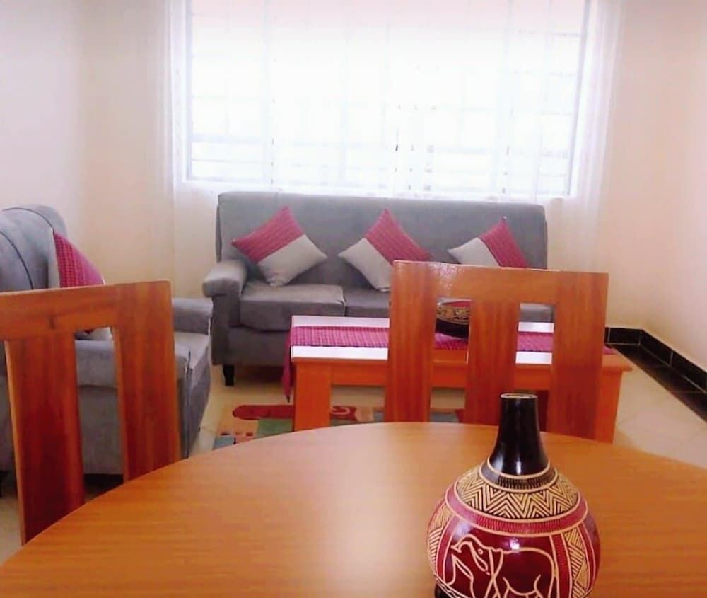 Megg's Place Kisumu Standard Single Room, Garden View 4