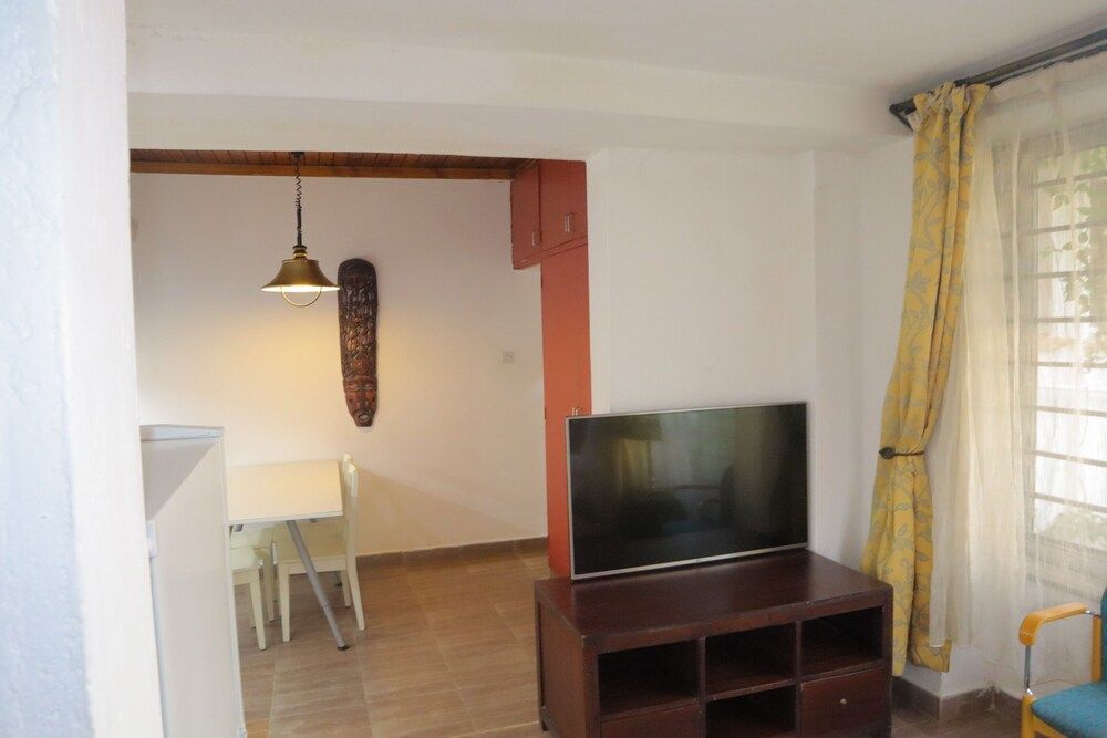 Kogelo Suites Studio 5