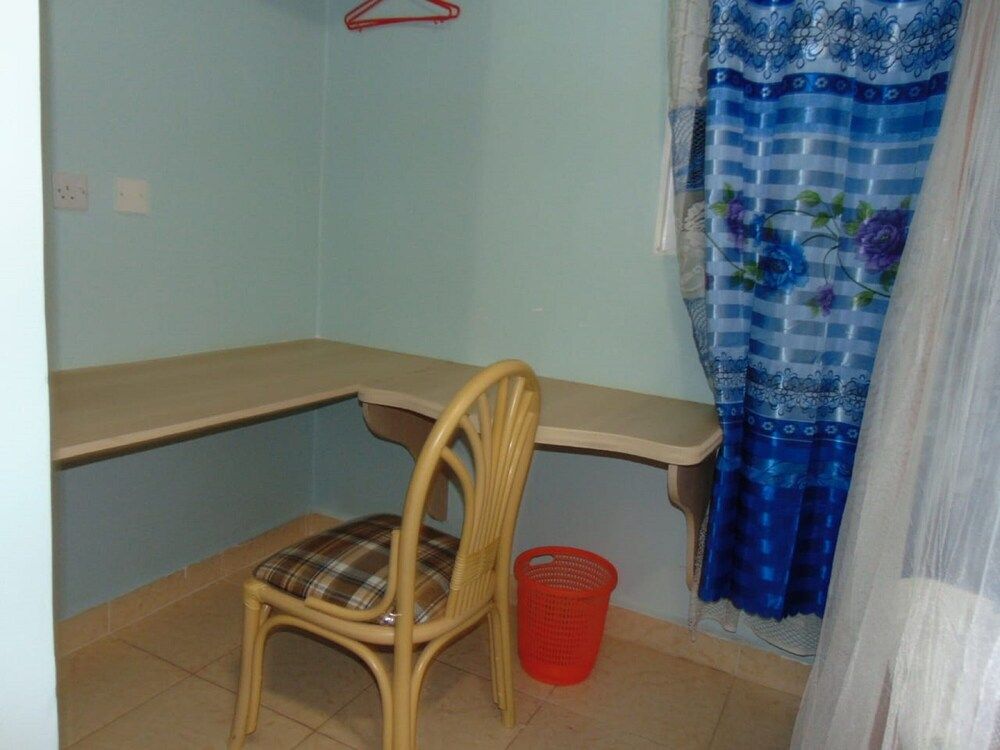 Upperhill View Hotel Twin Room 6