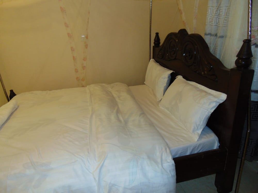 Upperhill View Hotel Double Room 8