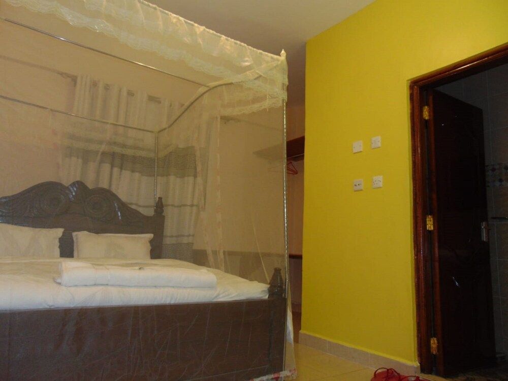 Upperhill View Hotel Double Room 6