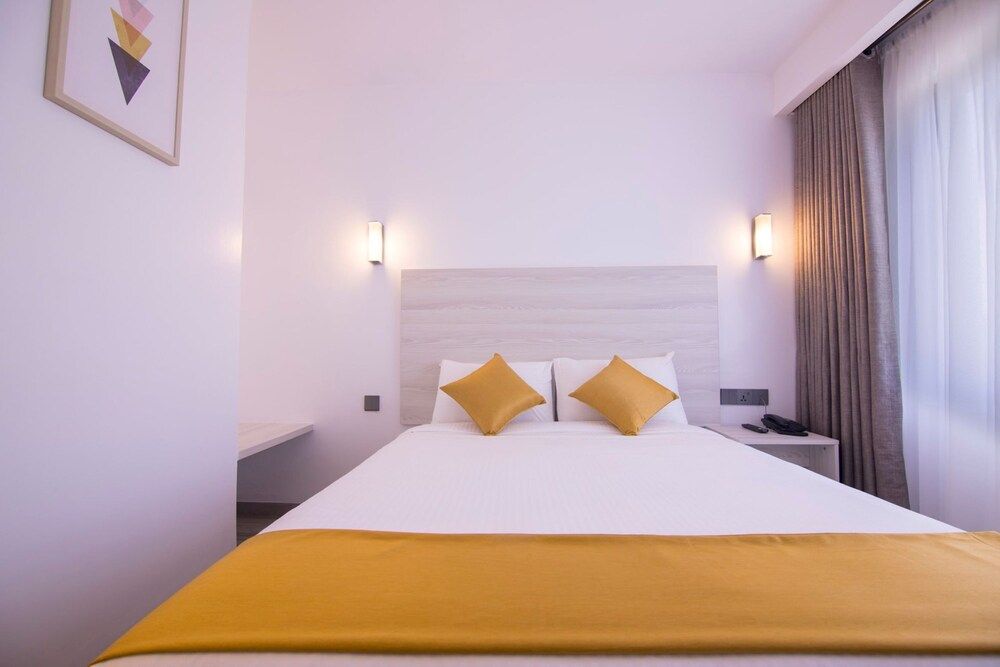 Symphony Hotel Double Room 2