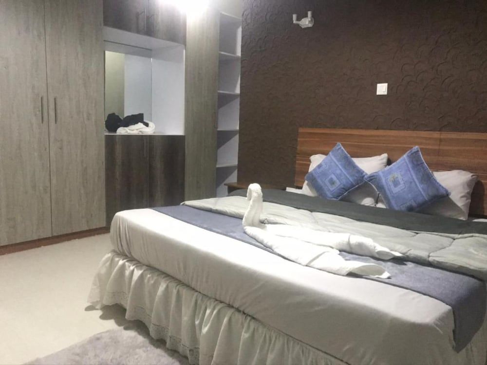 Pendeza la Casa Standard House 5