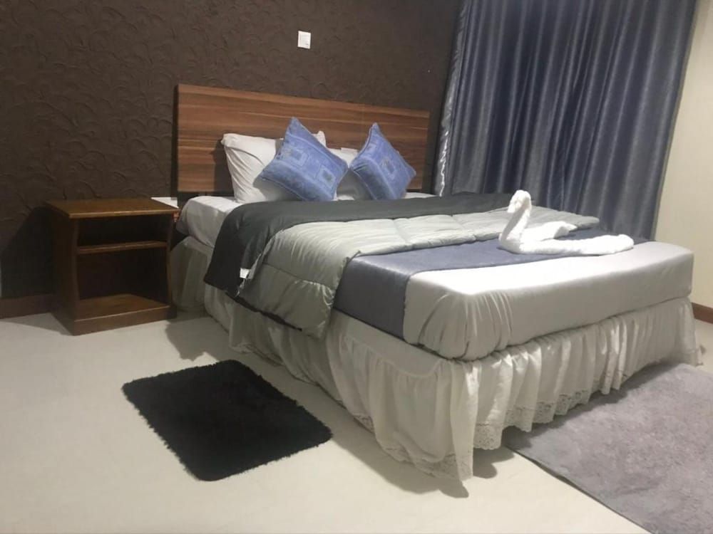 Pendeza la Casa Executive House 5