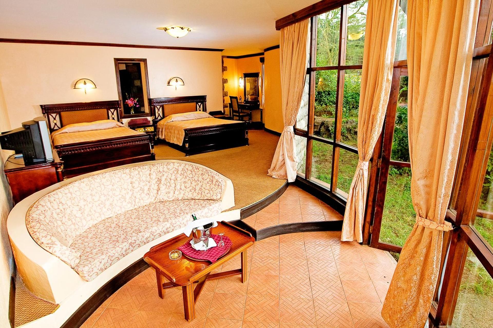 Deluxe Double or Twin Room