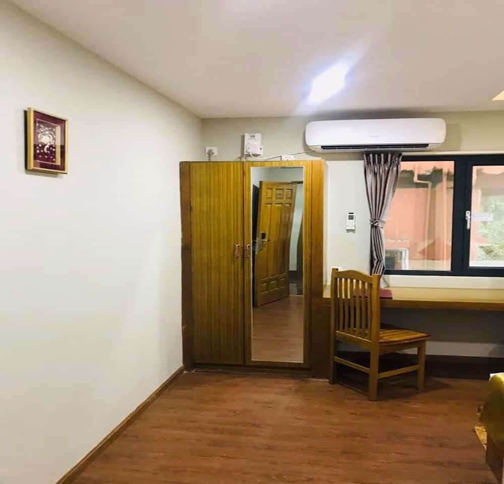 Sat Sun Hotel Superior Room 4