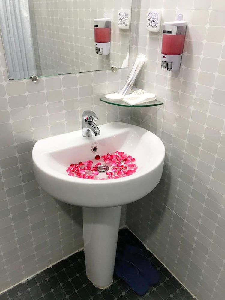 The Hotel Mawtin Superior Double Room 10