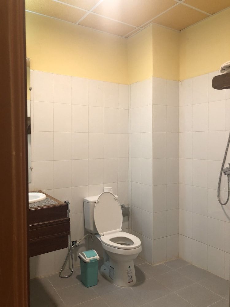 Diamond Residence Residence Standard Double or Twin Room 9