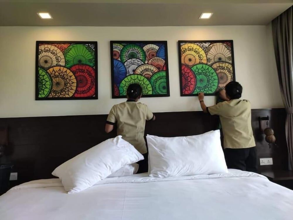 The Village Resort Deluxe Double or Twin Room, Sea View 5